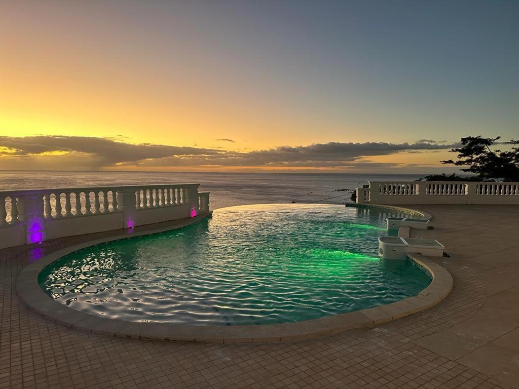 Eldorado Guesthouse & Car Rental Розо Екстер'єр фото