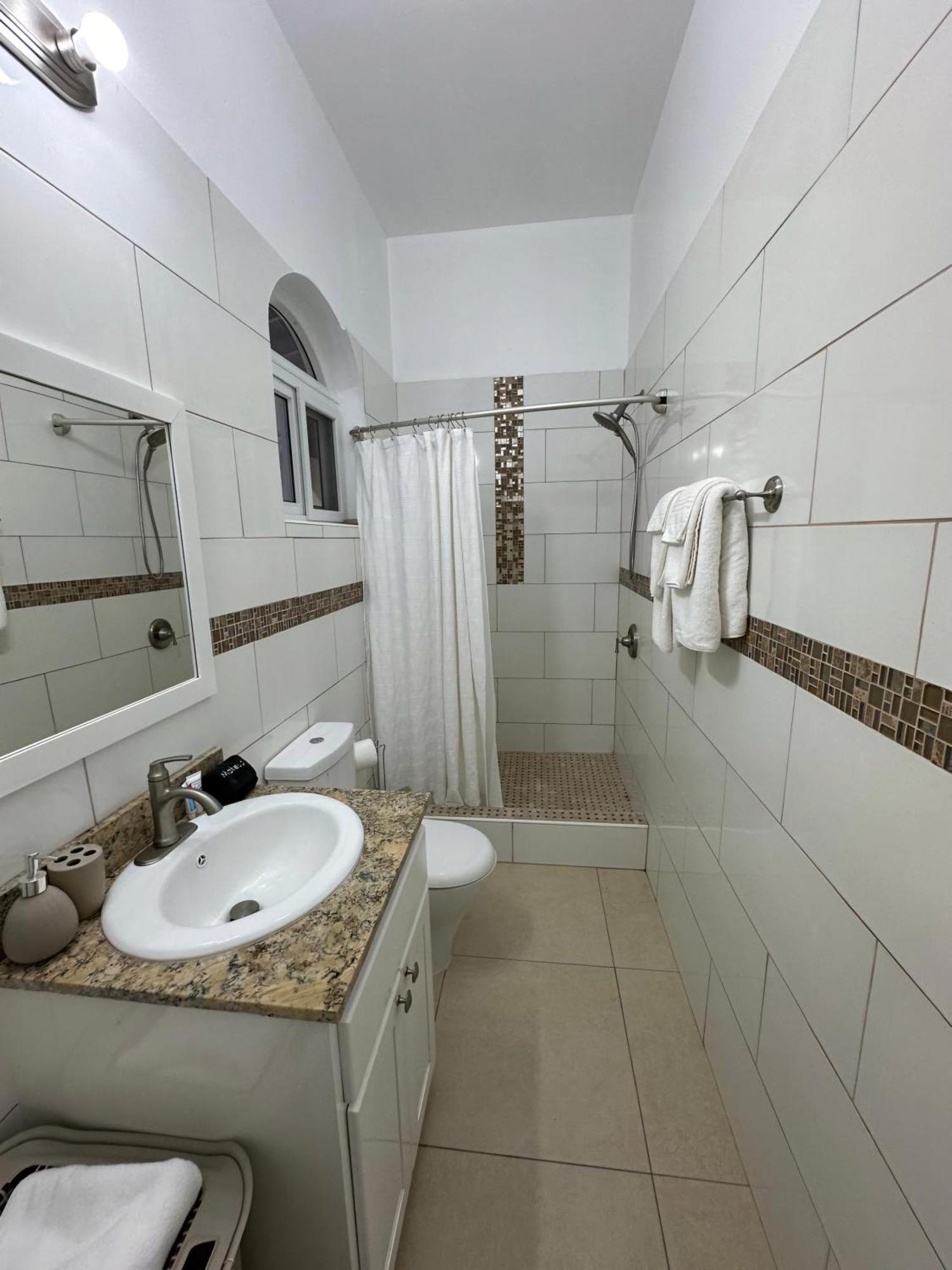 Eldorado Guesthouse & Car Rental Розо Номер фото